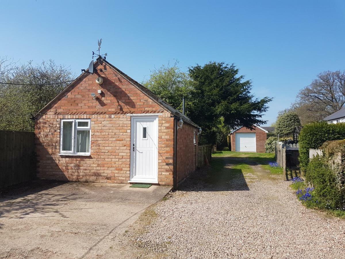 Featherbed Cottage Coventry Exterior foto